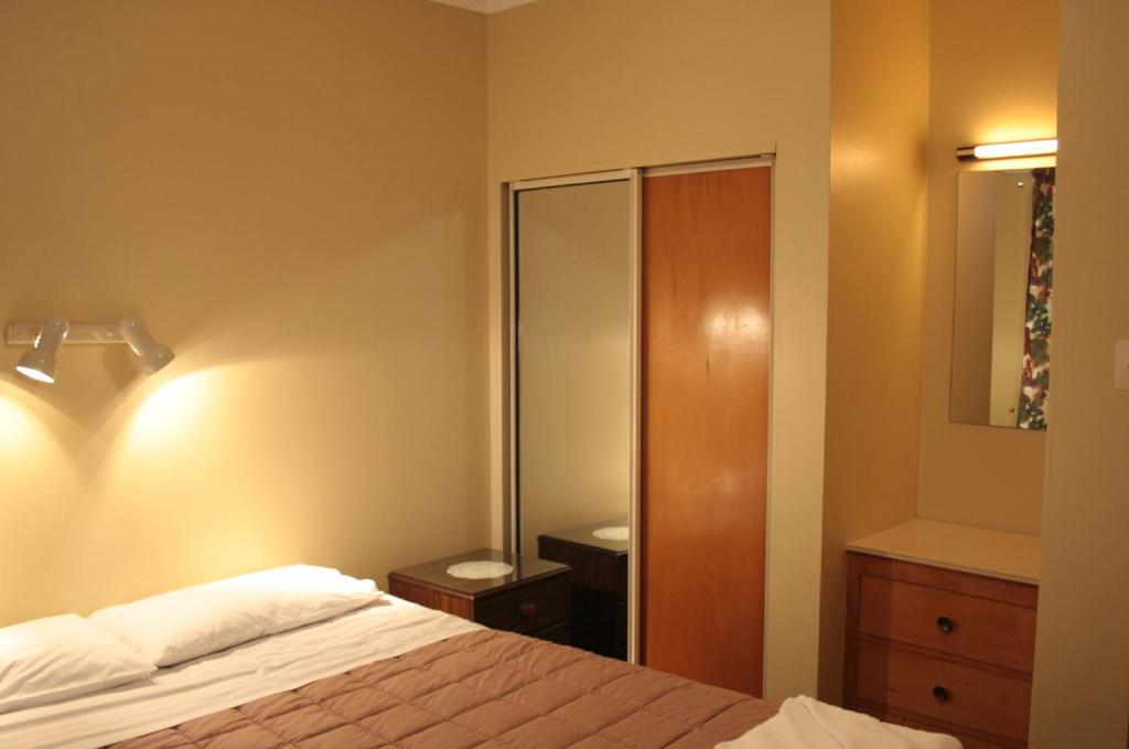 12 White Star Motel ทิมารู ภายนอก รูปภาพ