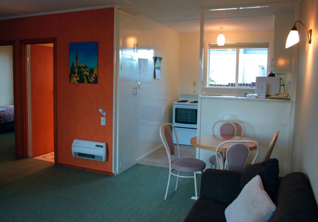 12 White Star Motel ทิมารู ภายนอก รูปภาพ